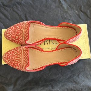 Coral pointed toe flats
